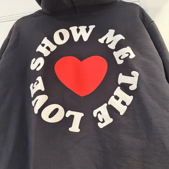 Talentless Show Me the Love Hoodie Size M - Picture 6 of 8